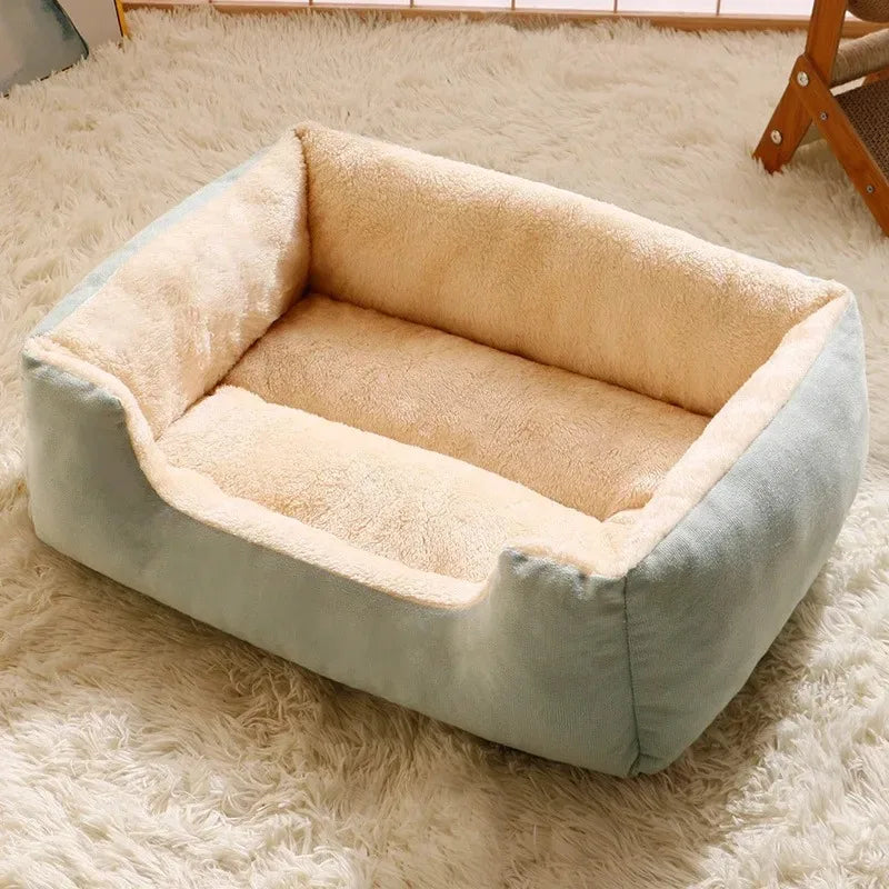 Cosy Cushion Basket Bed — Warm Winter House Bed for Cats & Small Dogs